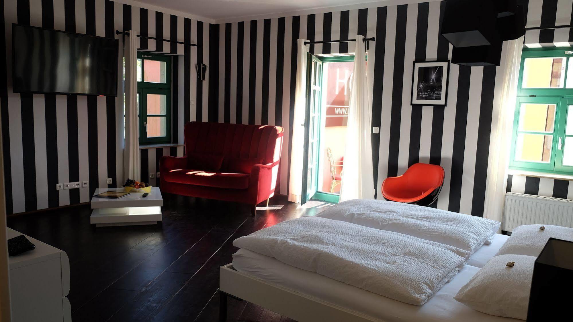 Backstage Hotel Dresden Ngoại thất bức ảnh